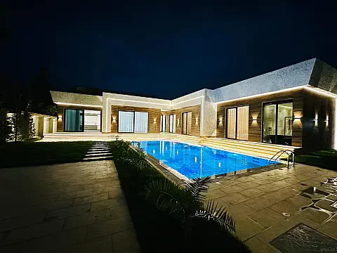 Satılır 5 otaqlı həyət evi 250 m² — Bakı, Şüvəlan 5 otaq 250.00 m²