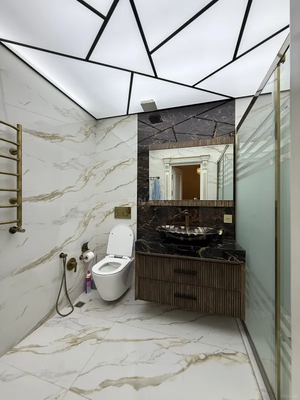 Satılır 4 otaqlı mənzil 170 m²