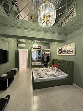 Satılır 4 otaqlı mənzil 181 m²