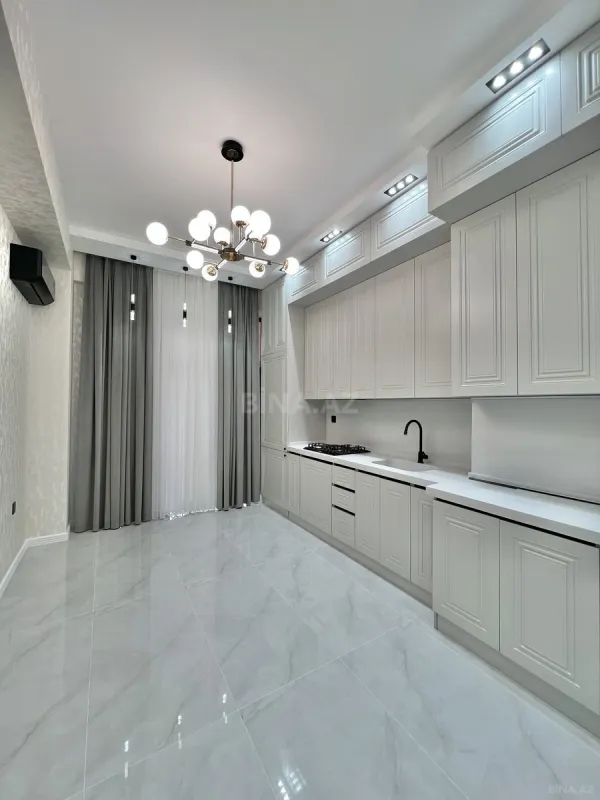 Satılır 3 otaqlı mənzil 99 m²