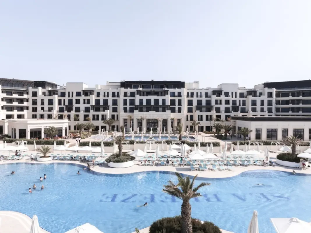 Kirayə verilir 3 otaqlı mənzil 155 m²
