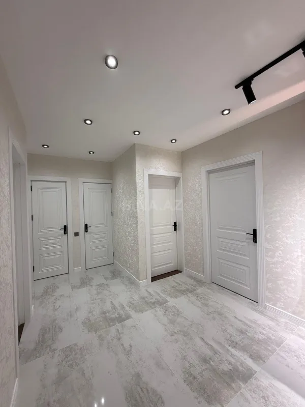 Satılır 3 otaqlı mənzil 85 m²