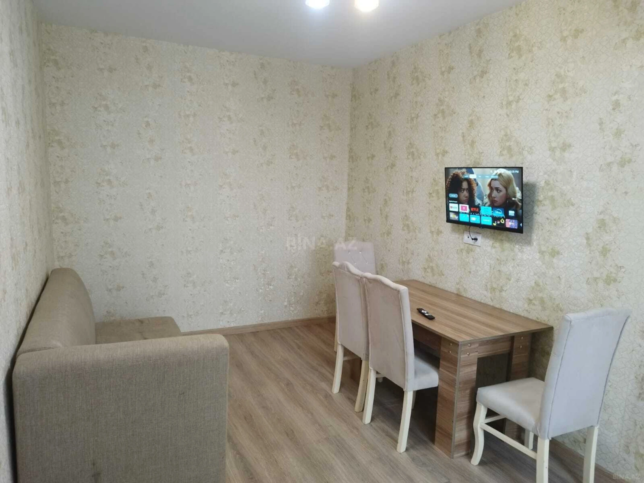 Kirayə verilir 2 otaqlı həyət evi 55 m²