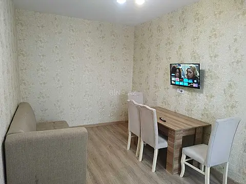 Kirayə verilir 2 otaqlı həyət evi 55 m²