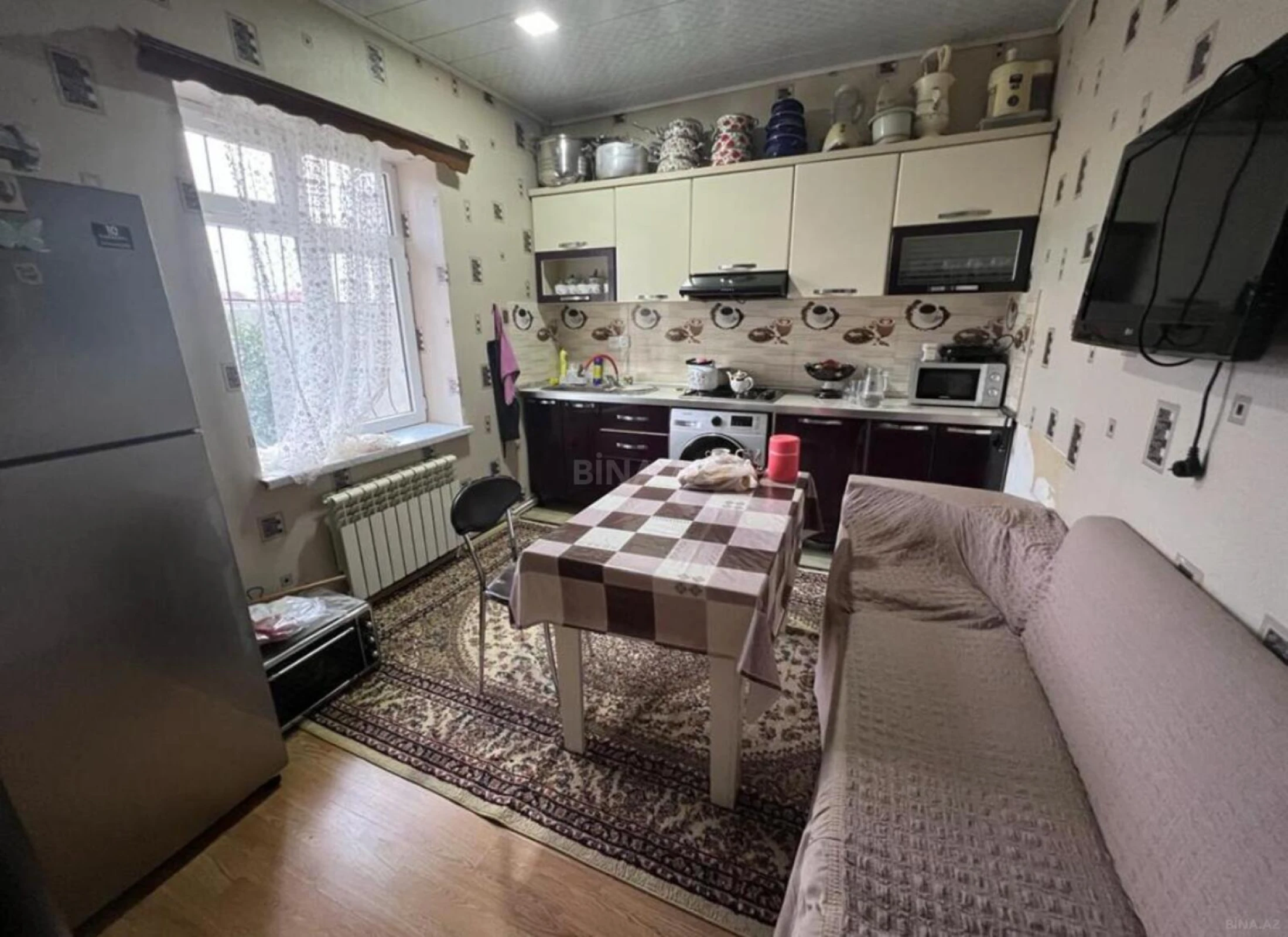 Satılır 4 otaqlı həyət evi 172 m²