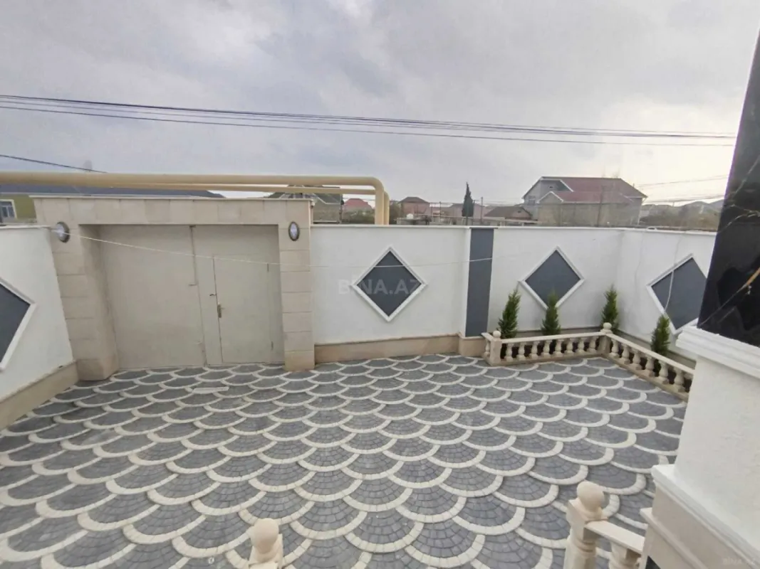 Satılır 4 otaqlı həyət evi 130 m²