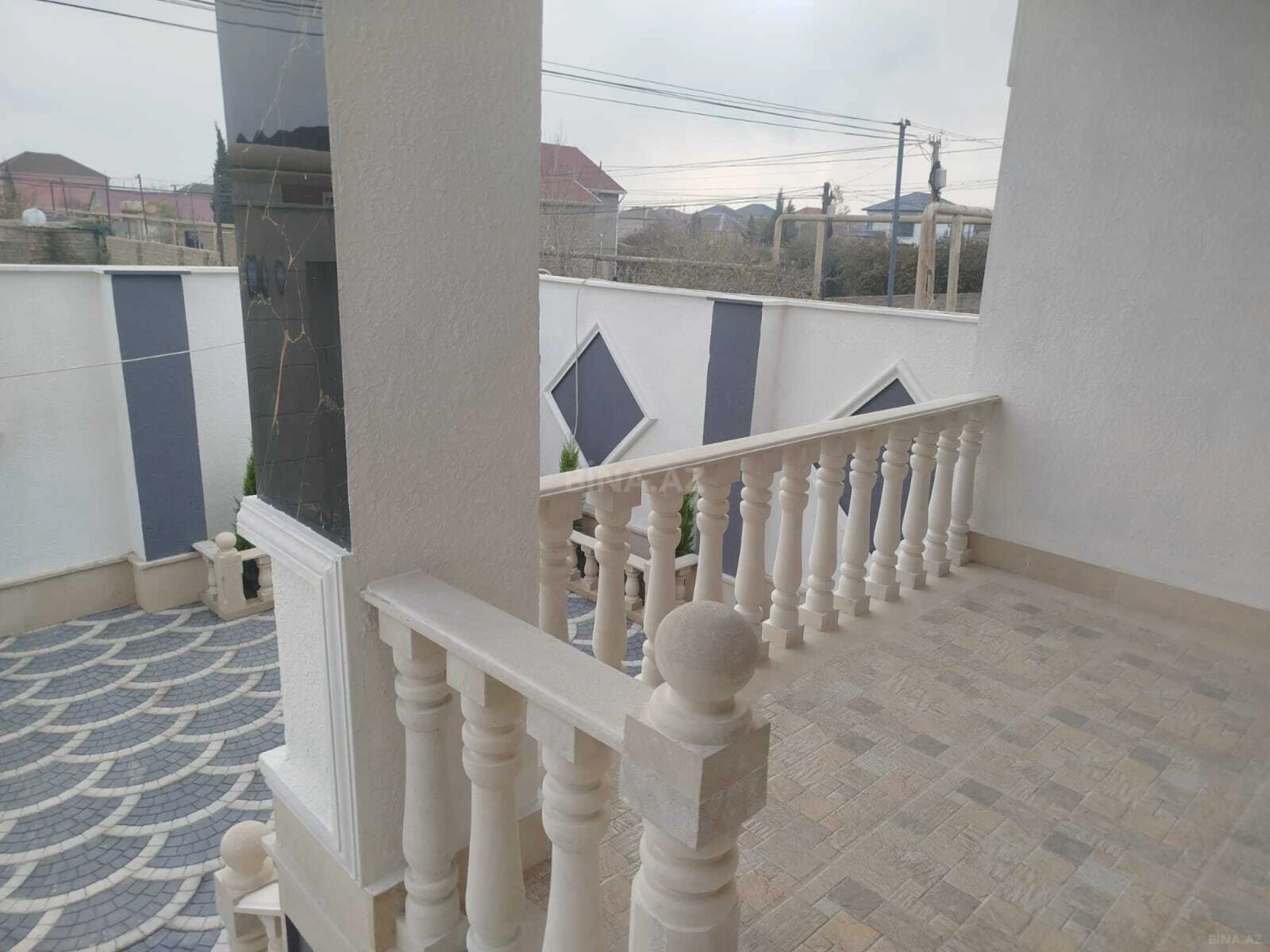 Satılır 4 otaqlı həyət evi 130 m²