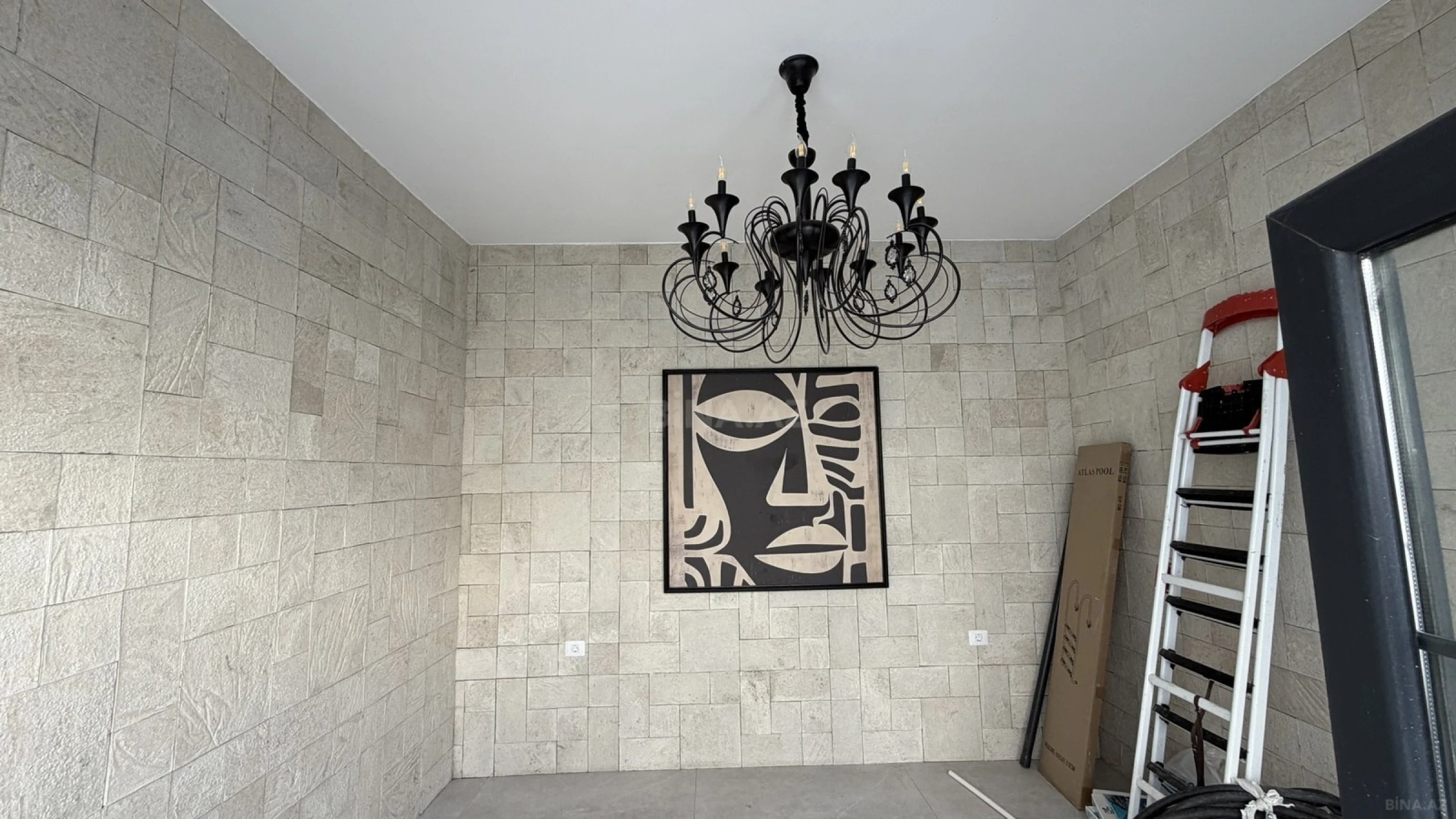 Satılır 7 otaqlı həyət evi 500 m²