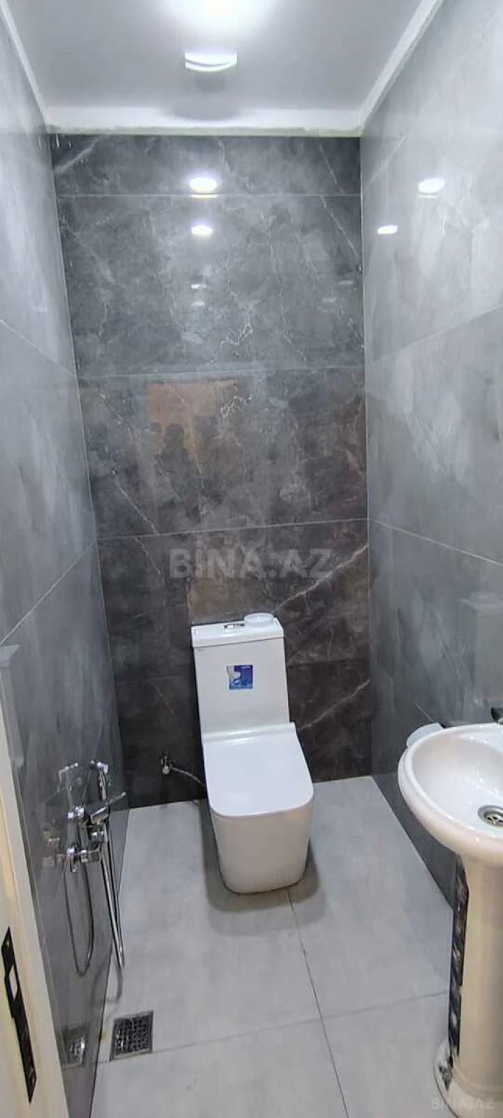 Satılır 3 otaqlı mənzil 116 m²
