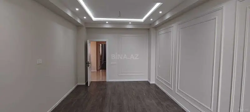 Satılır 3 otaqlı mənzil 116 m²