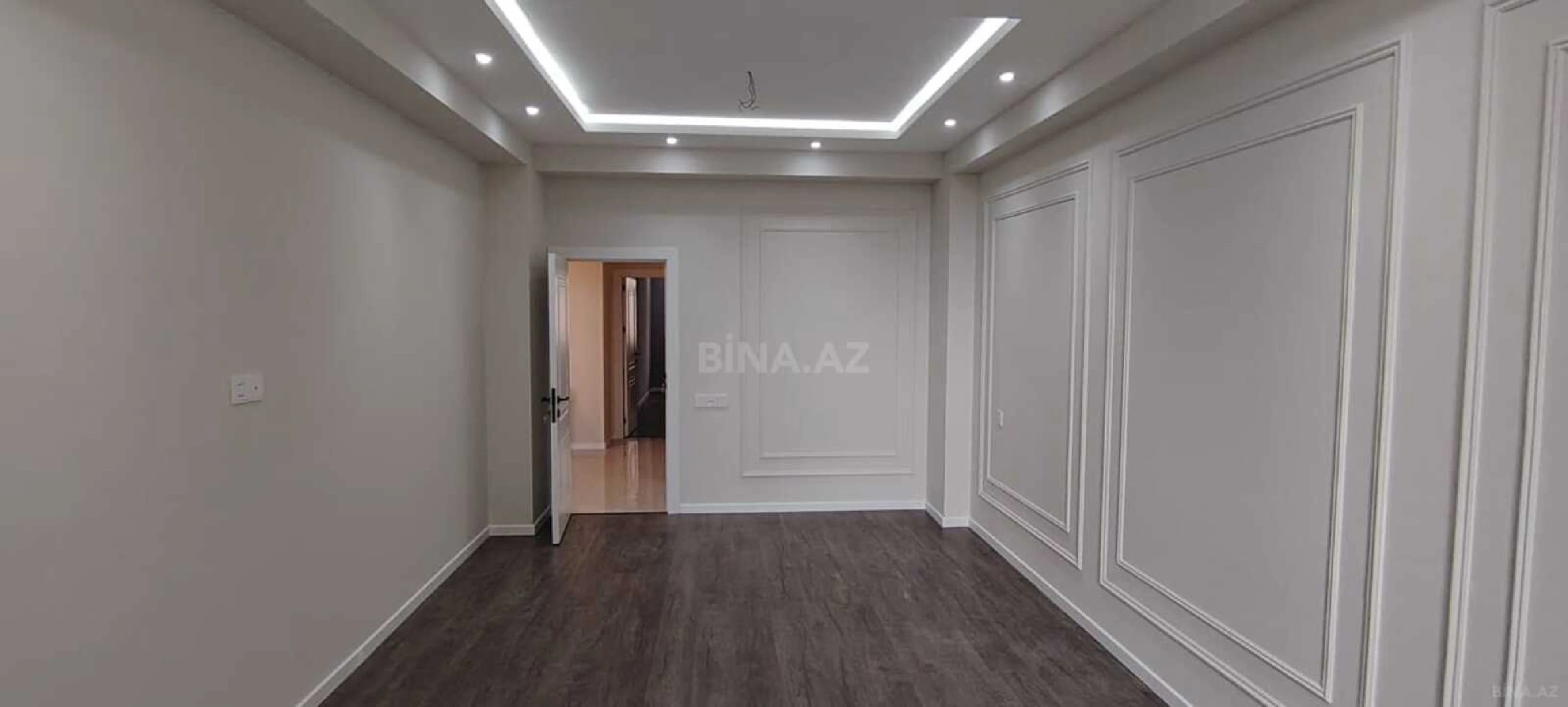 Satılır 3 otaqlı mənzil 116 m²