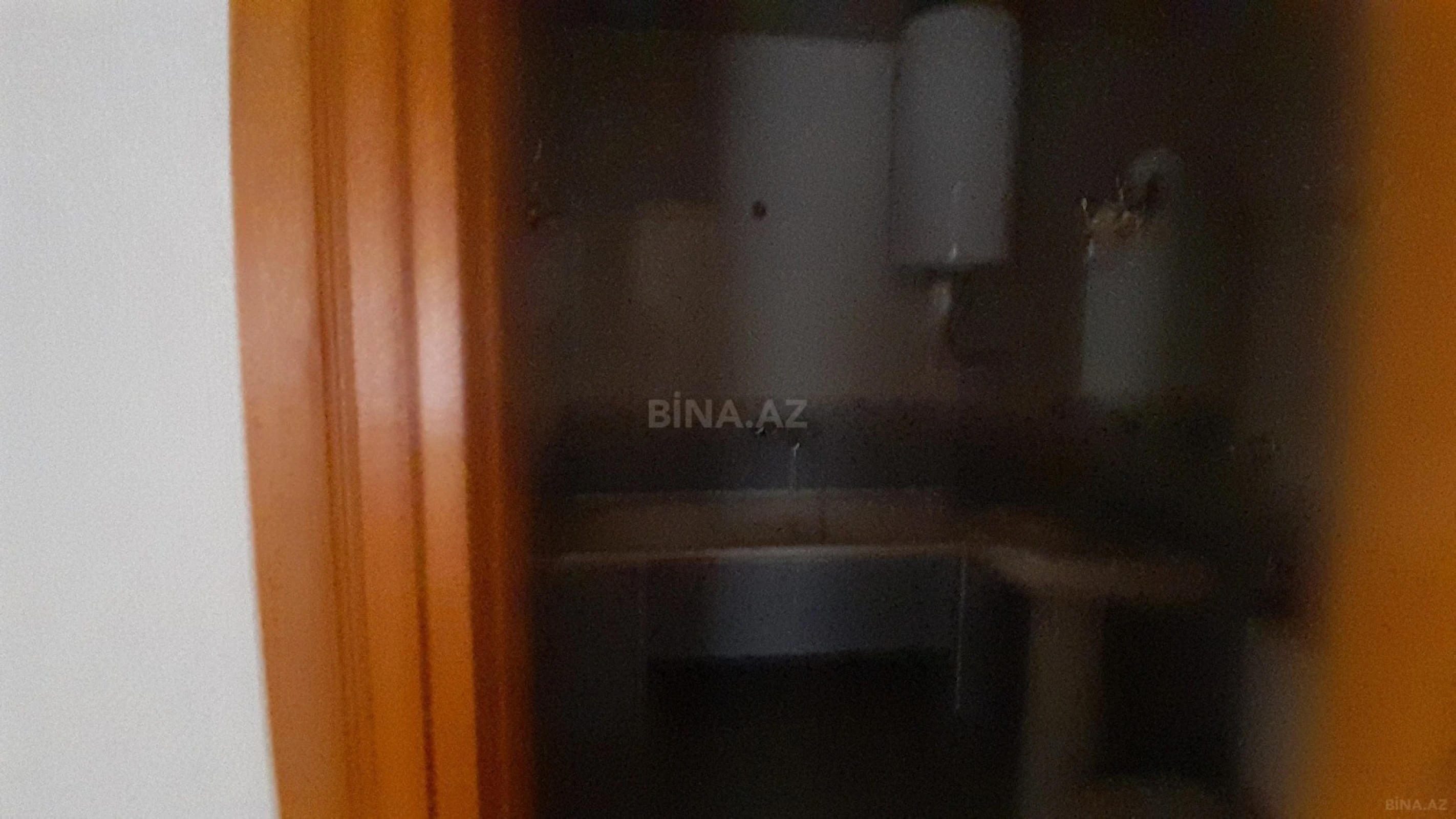 Satılır 6 otaqlı həyət evi 350 m²