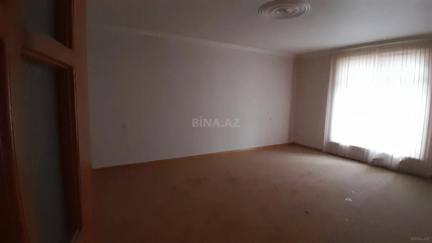 Satılır 6 otaqlı həyət evi 350 m²