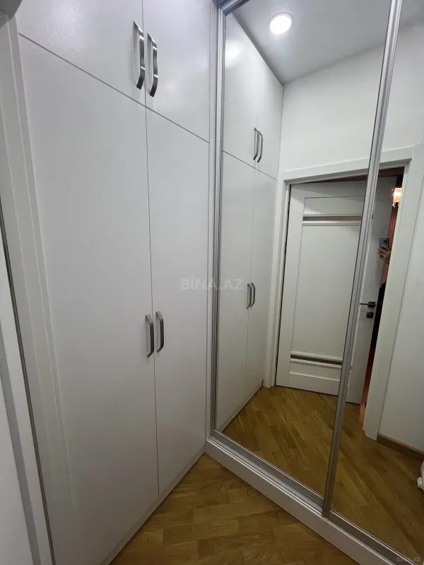 Kirayə verilir 2 otaqlı mənzil 96 m²
