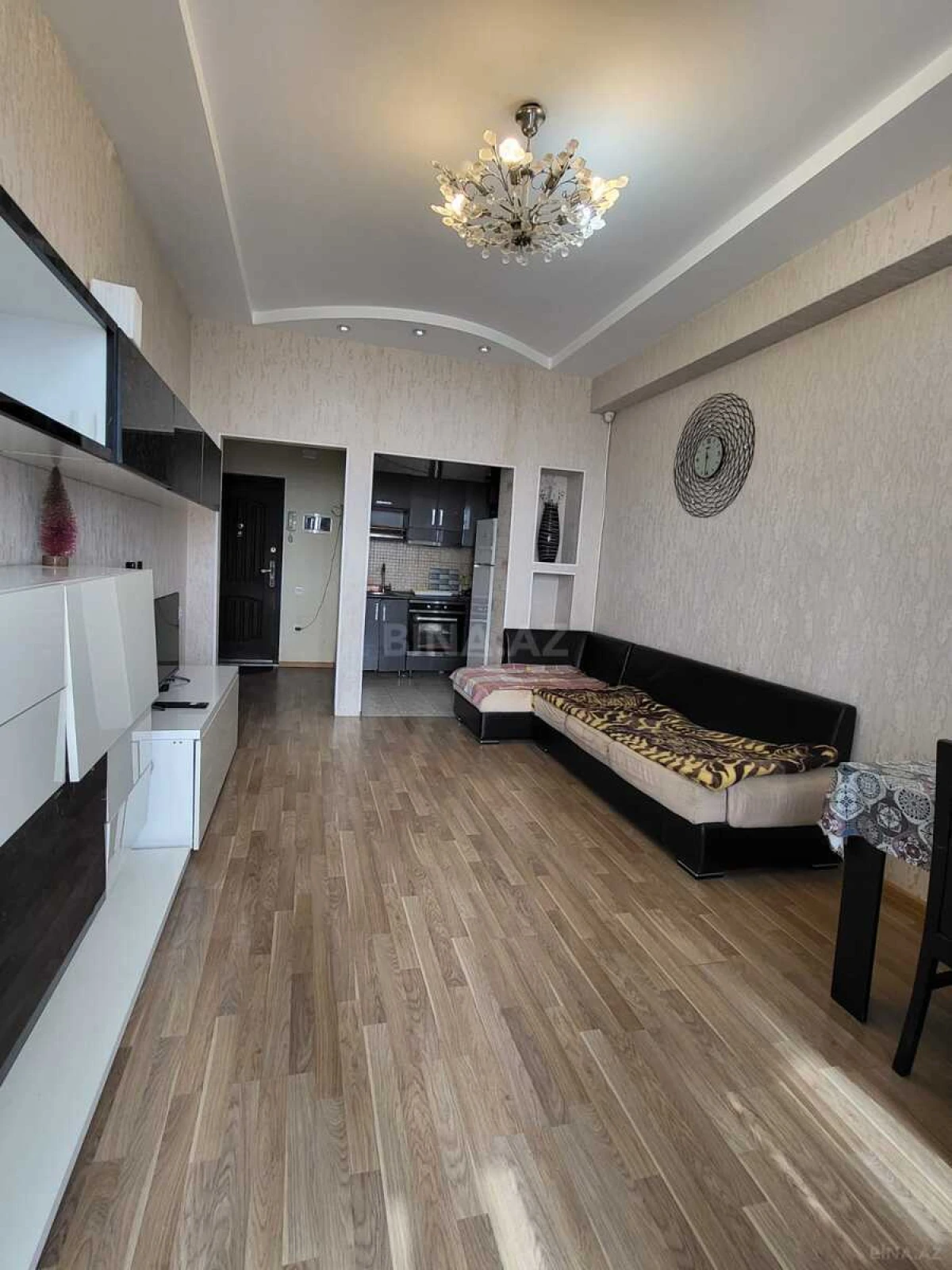 Satılır 2 otaqlı mənzil 60 m²