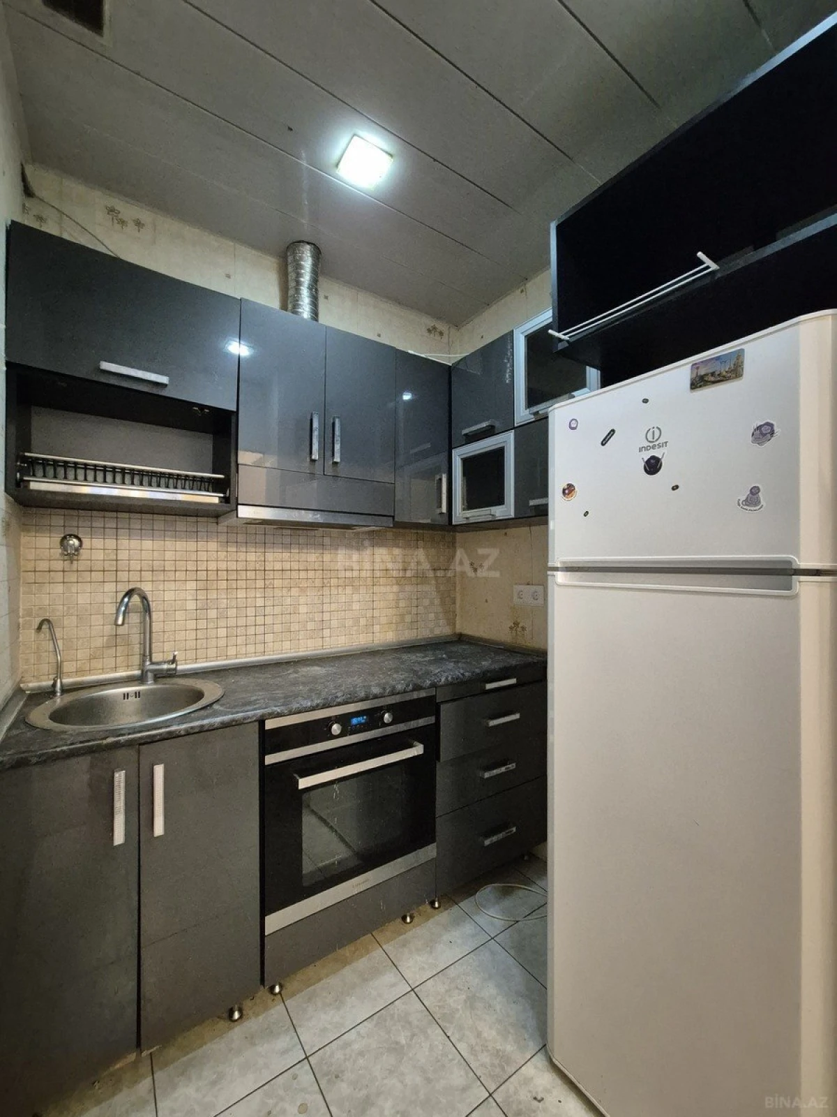 Satılır 2 otaqlı mənzil 60 m²