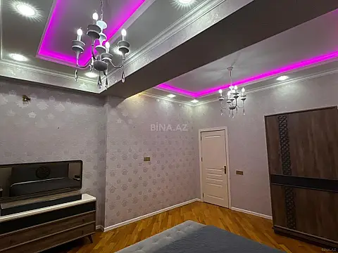Satılır 3 otaqlı mənzil 117 m²