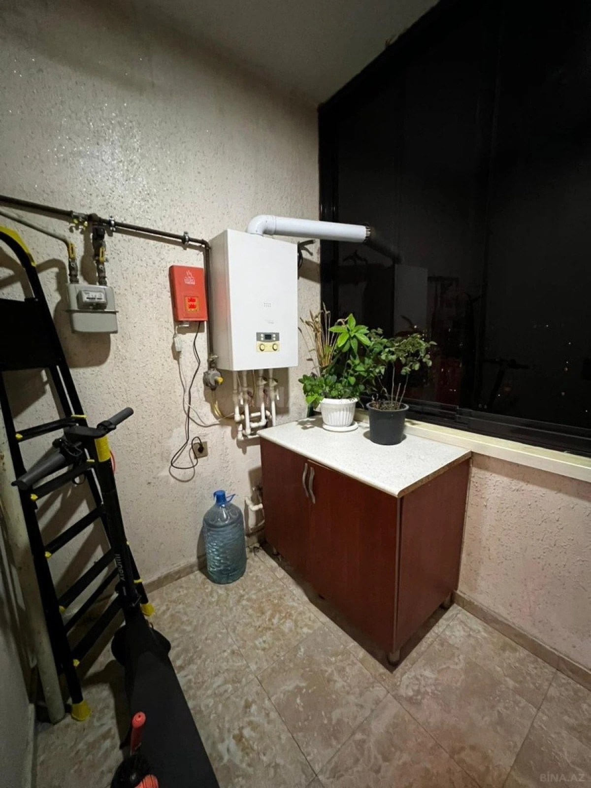 Satılır 3 otaqlı mənzil 117 m²