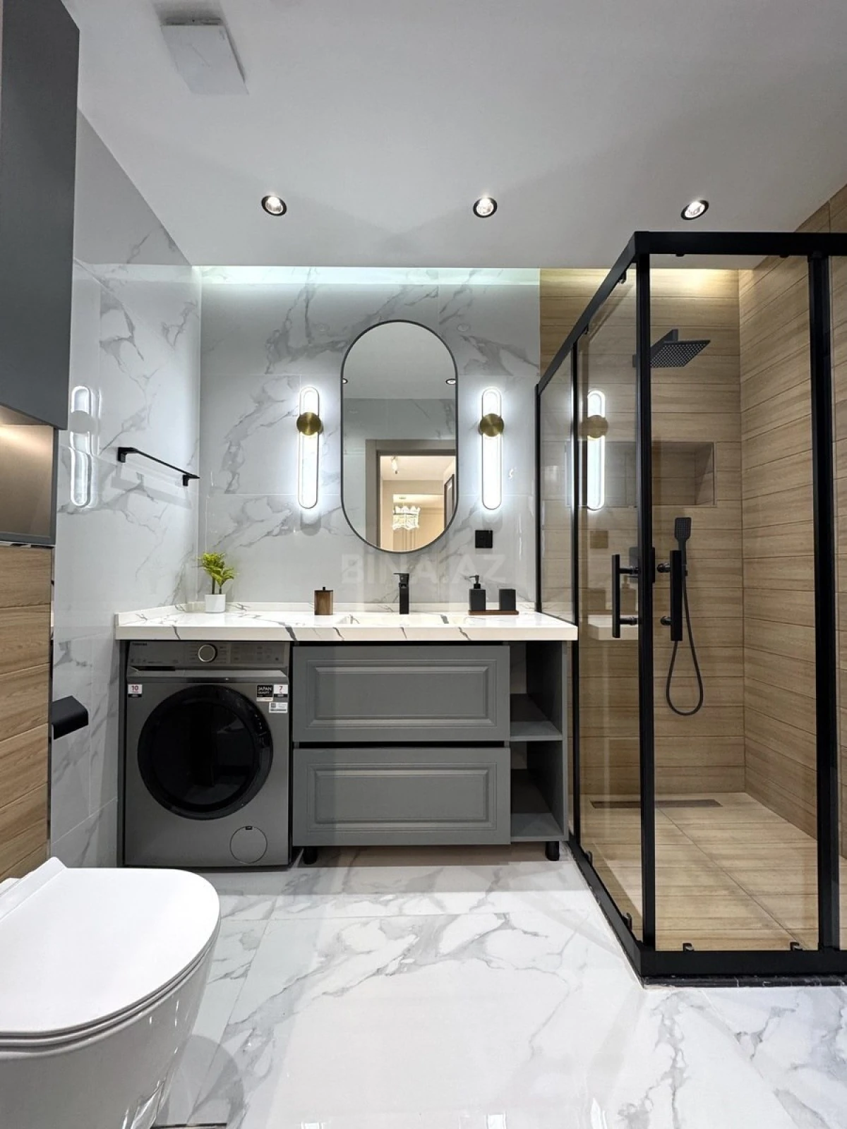 Satılır 3 otaqlı mənzil 98 m²