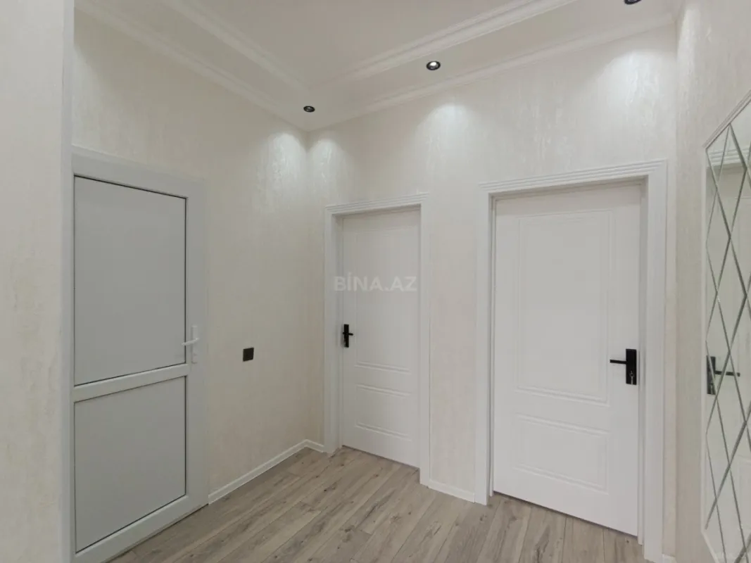 Satılır 4 otaqlı həyət evi 175 m²