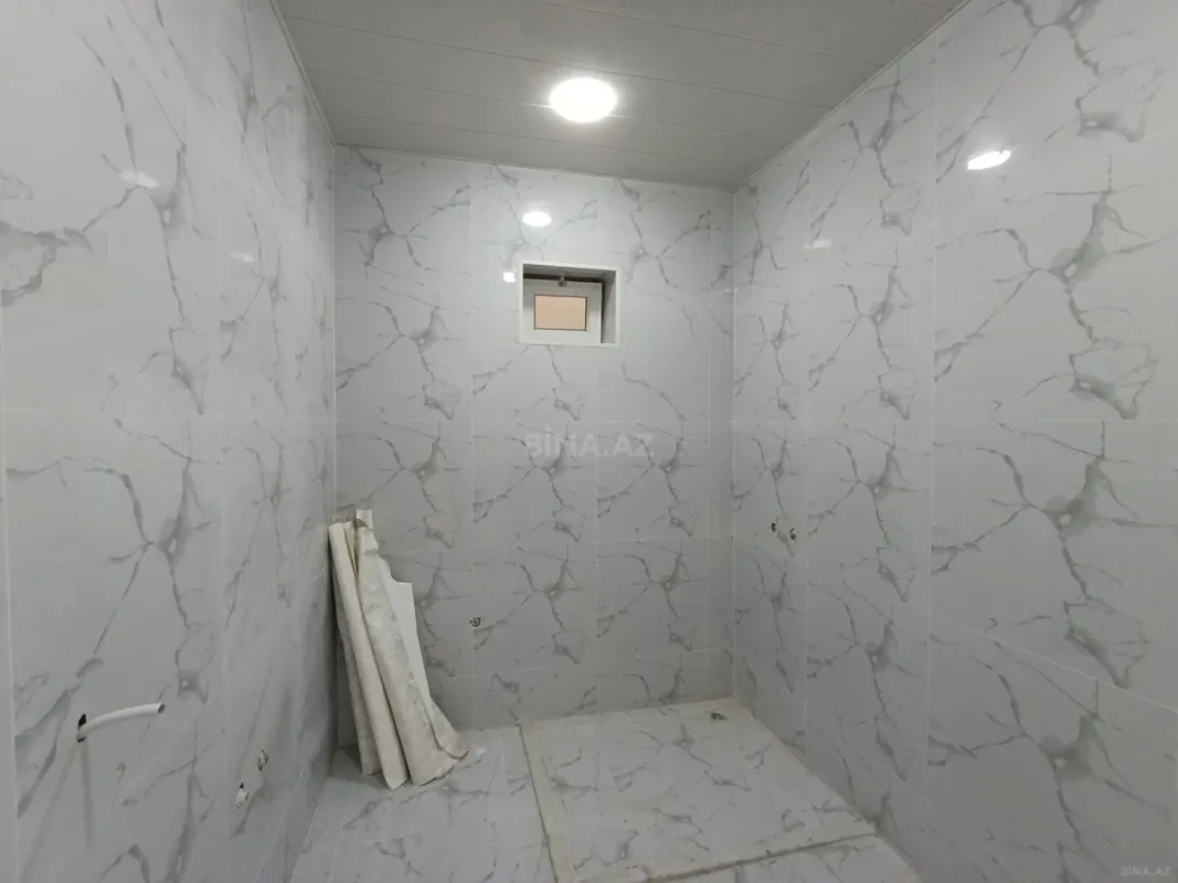 Satılır 4 otaqlı həyət evi 175 m²
