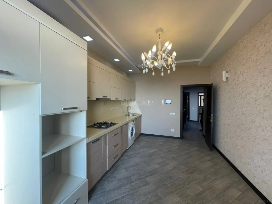 Satılır 3 otaqlı mənzil 110 m²