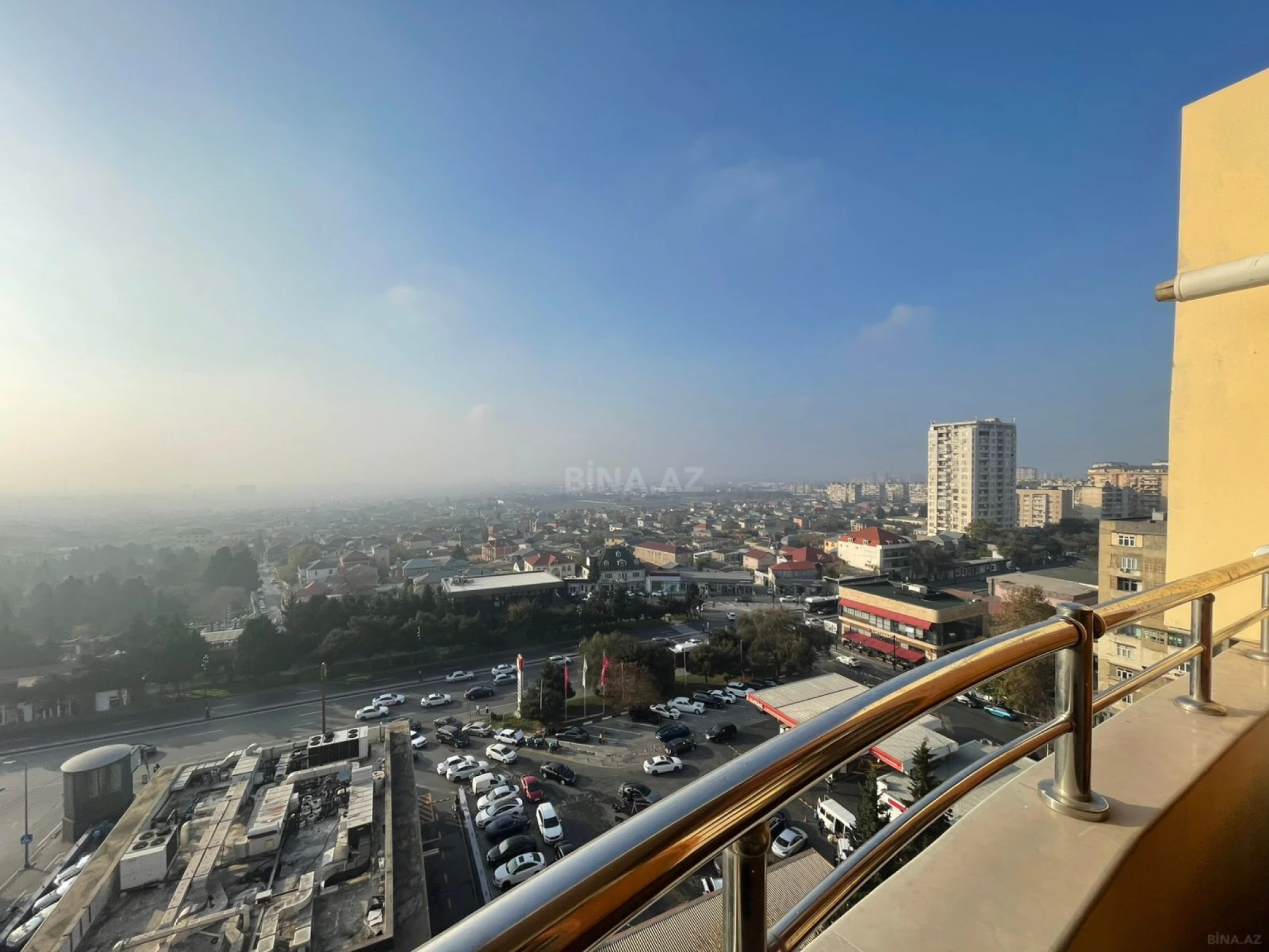 Satılır 3 otaqlı mənzil 110 m²