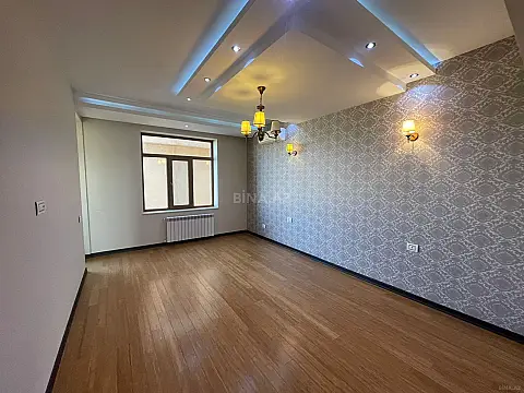 Satılır 3 otaqlı mənzil 110 m²