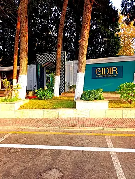 Satılır 2 otaqlı mənzil 86 m²