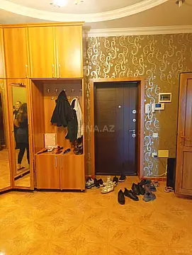 Satılır 2 otaqlı mənzil 86 m²