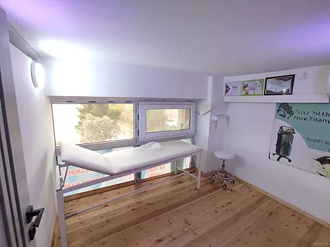 Satılır obyekt 65 m²