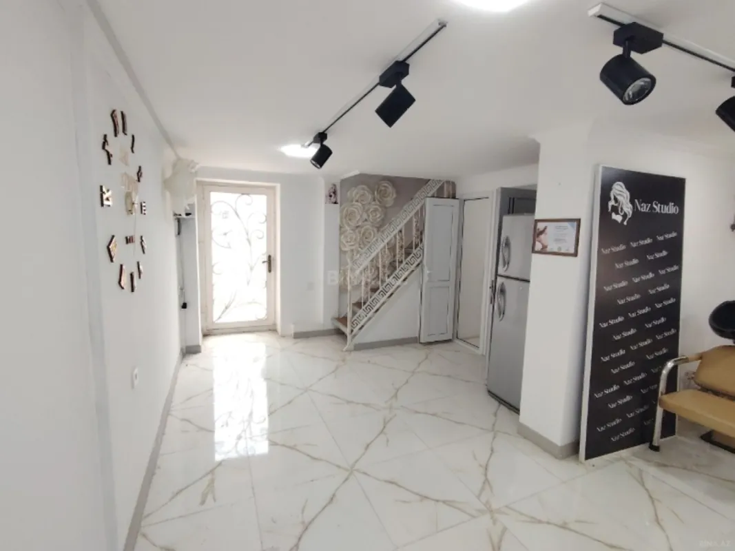 Satılır obyekt 65 m²