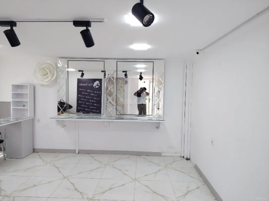 Satılır obyekt 65 m²