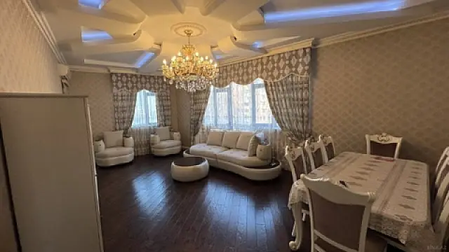 Kirayə verilir 3 otaqlı mənzil 153 m² — Bakı, Nəsimi 3 otaq 153.00 m²