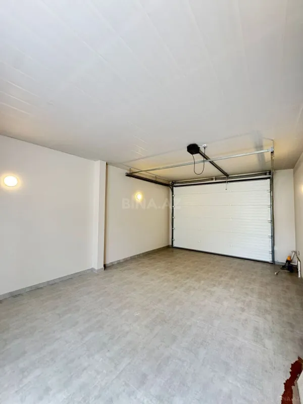 Satılır 6 otaqlı həyət evi 500 m²