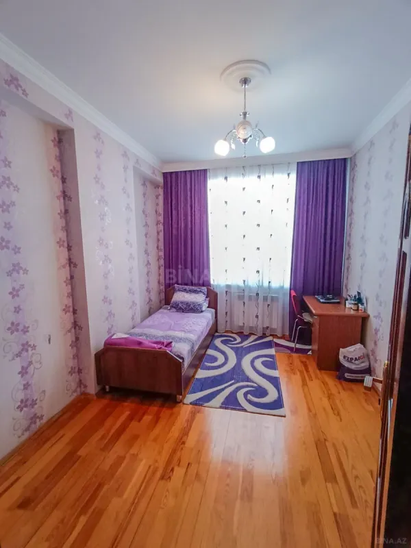 Satılır 3 otaqlı mənzil 103 m²
