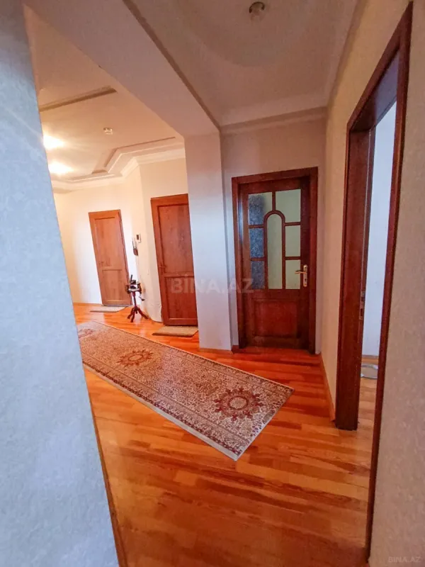 Satılır 3 otaqlı mənzil 103 m²
