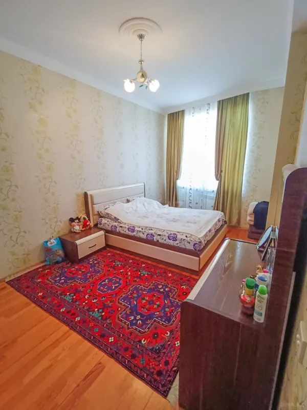 Satılır 3 otaqlı mənzil 103 m²