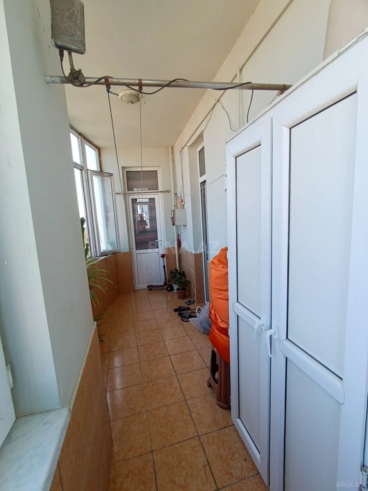 Satılır 3 otaqlı mənzil 103 m²