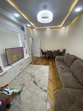 Satılır 3 otaqlı mənzil 75 m² — Bakı, 9-cu mikrorayon 3 otaq 75.00 m²