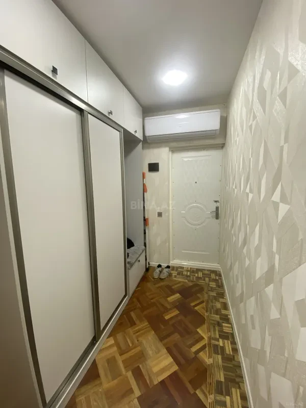 Satılır 3 otaqlı mənzil 75 m²