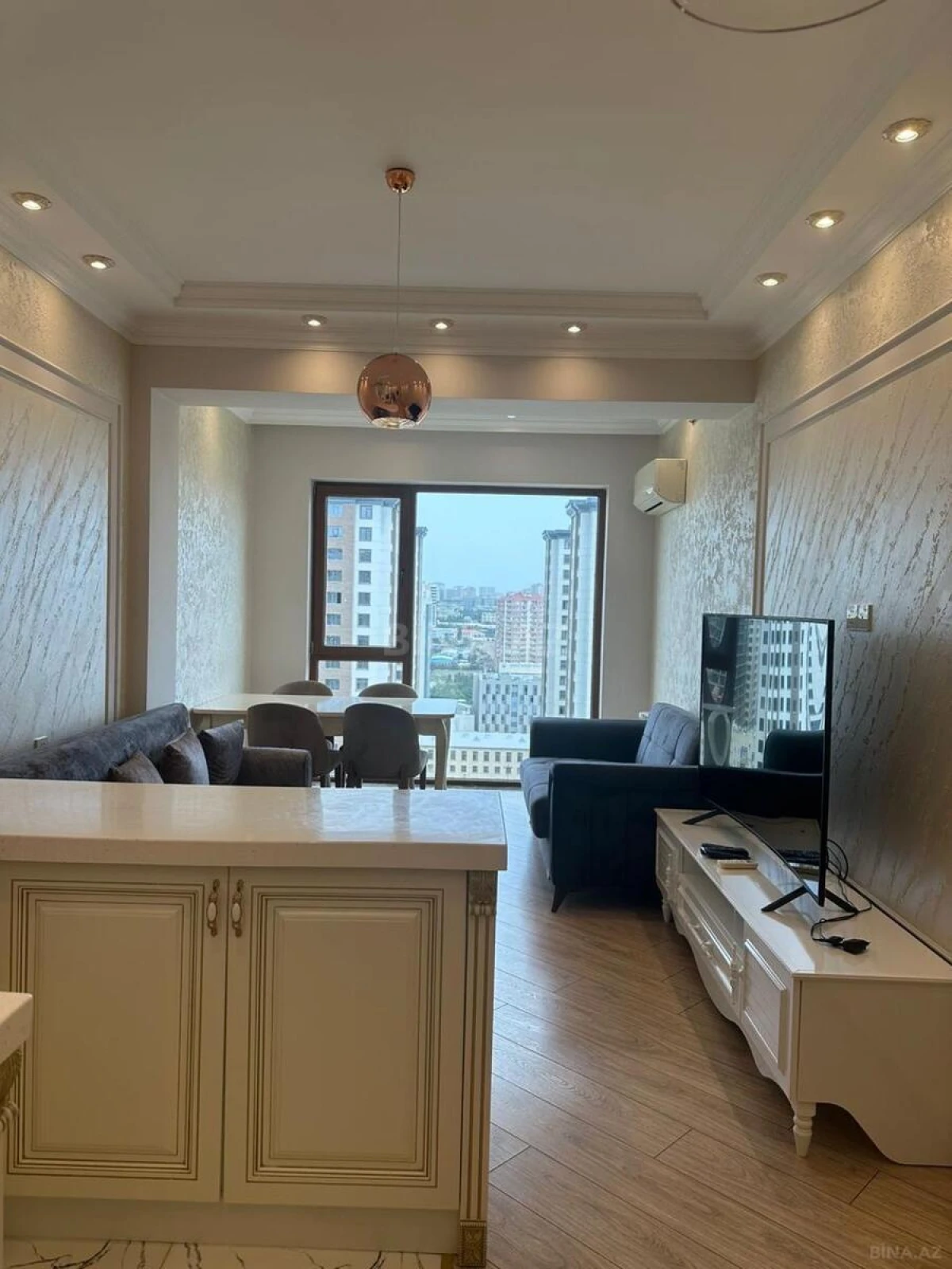 Satılır 2 otaqlı mənzil 66 m²