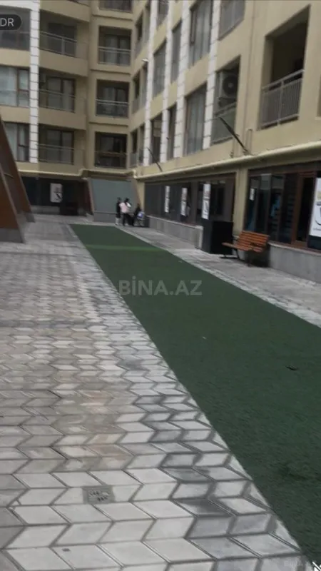 Satılır 2 otaqlı mənzil 66 m²