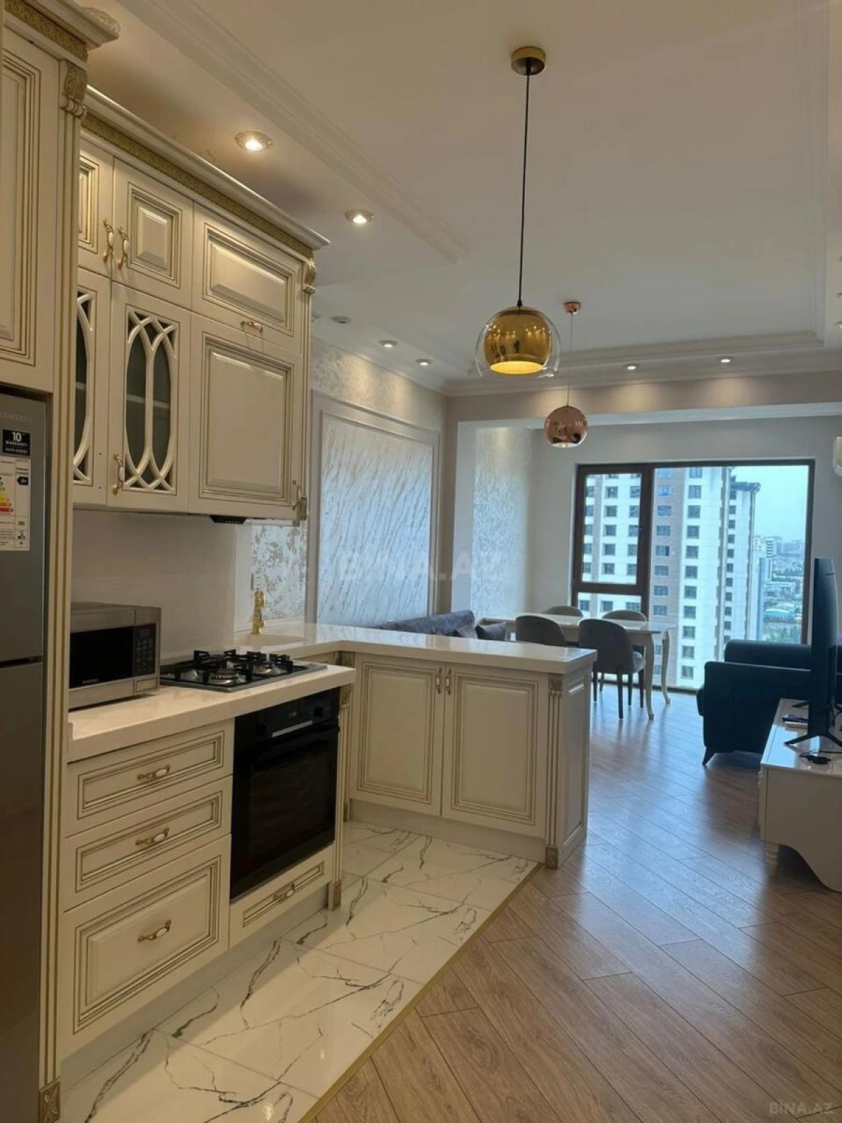 Satılır 2 otaqlı mənzil 66 m²