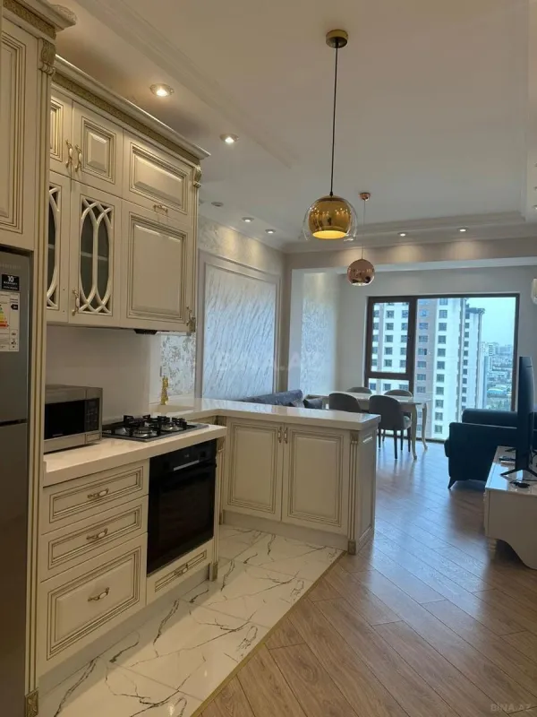 Satılır 2 otaqlı mənzil 66 m²
