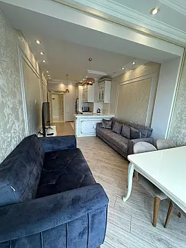Satılır 2 otaqlı mənzil 66 m²