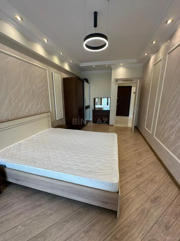 Satılır 2 otaqlı mənzil 66 m²