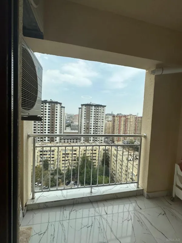 Satılır 2 otaqlı mənzil 66 m²
