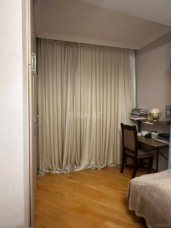 Satılır 3 otaqlı mənzil 83 m²