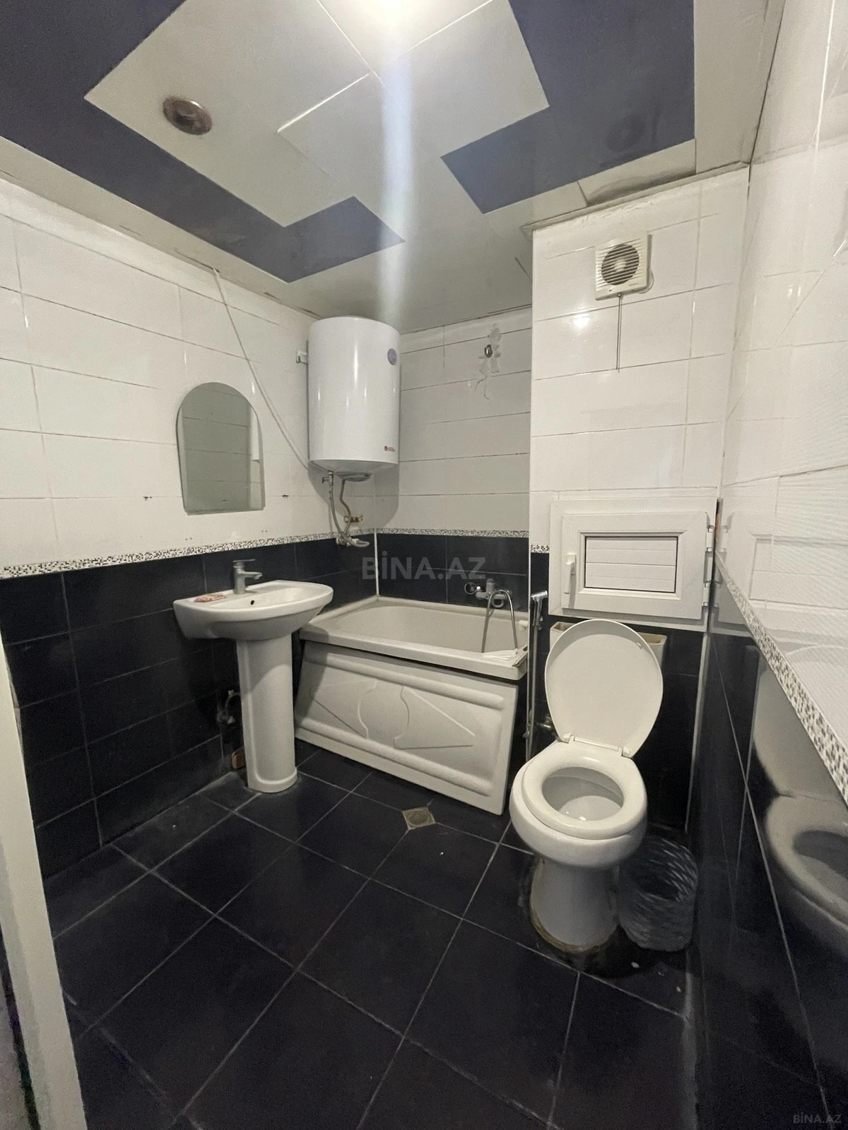 Satılır 2 otaqlı mənzil 45 m²